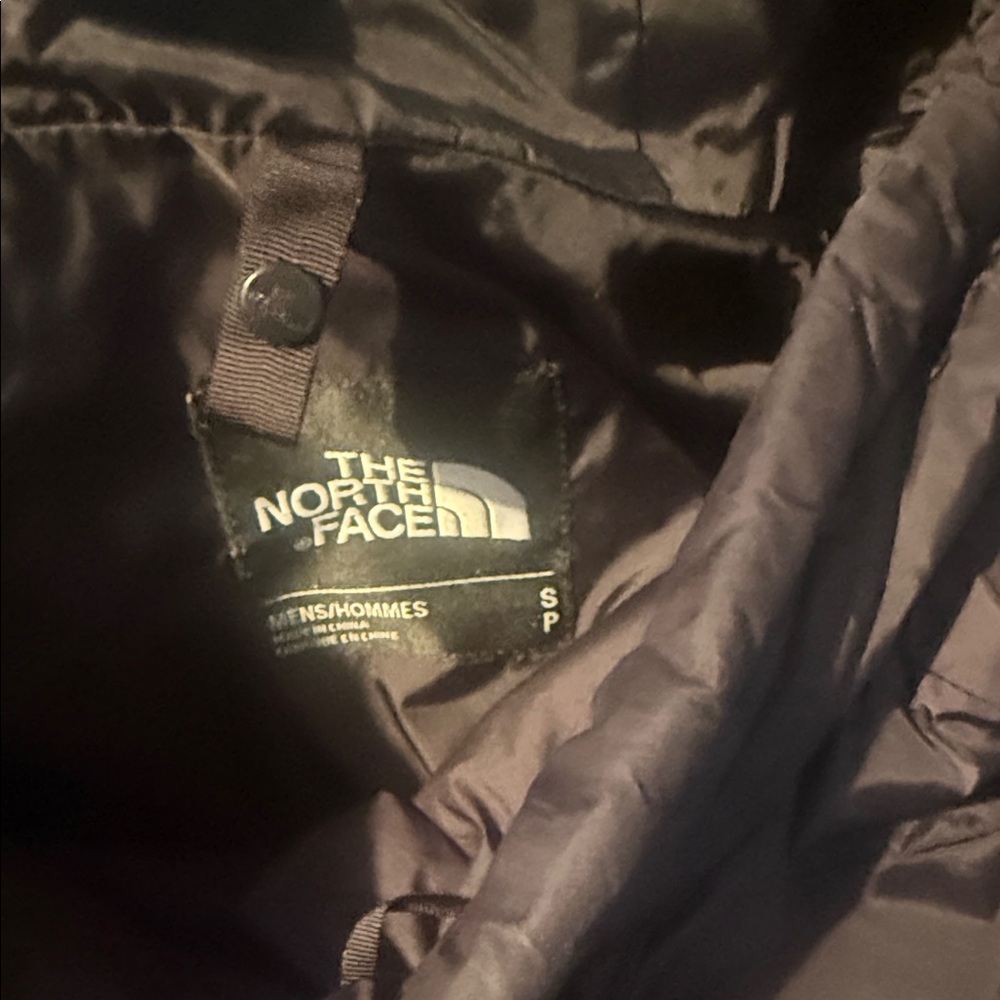 The North Face Men's Hyvec Black Performance Jacket - Picture 5 of 5
